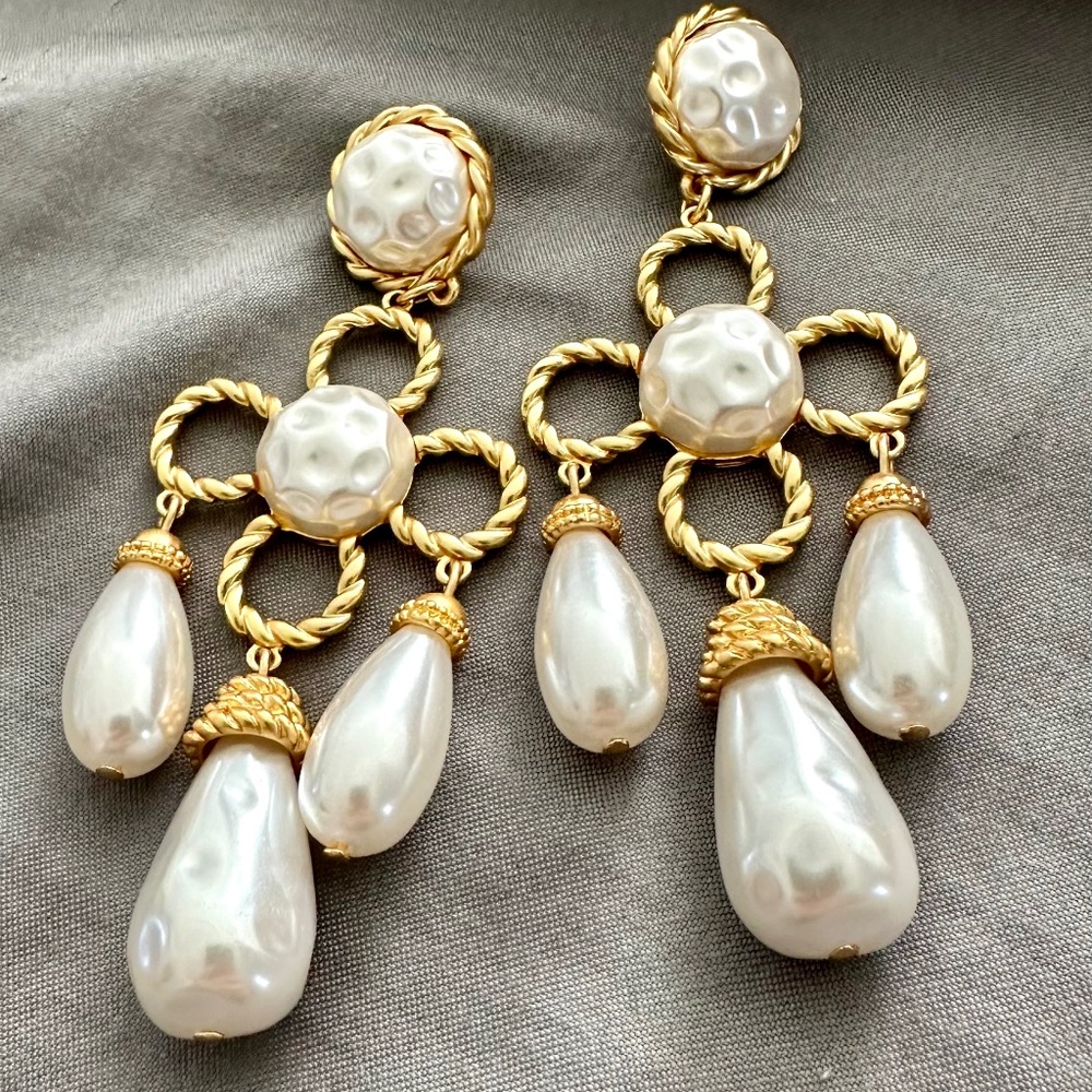 40S Big and Bold Vintage Luxe Waterdrop Pearl Flower Tassel Earrings ✨